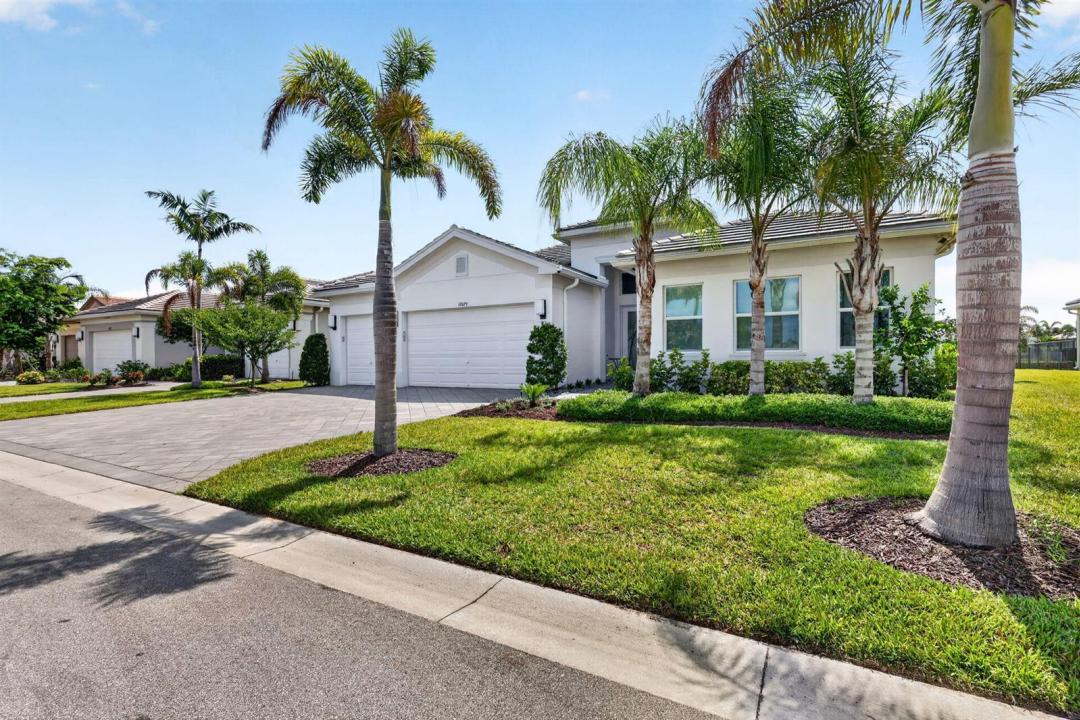 12029 SW Water Lily Terrace, Port St. Lucie, Floride 34987, États-Unis