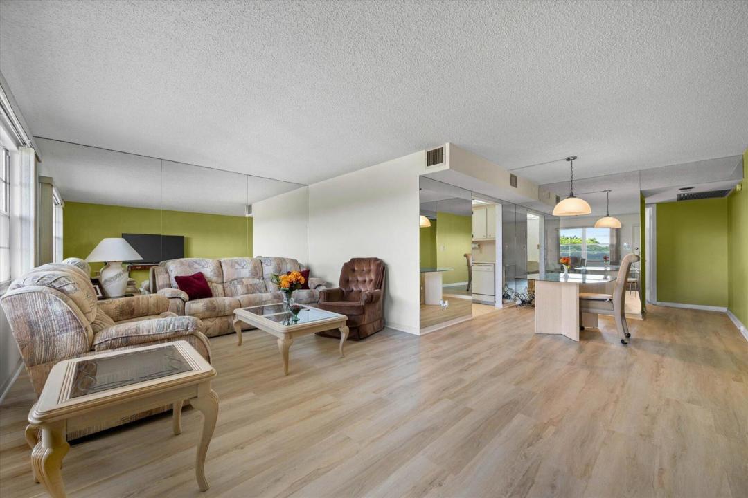1805 Eleuthera Point G3, Coconut Creek, Floride 33066, États-Unis