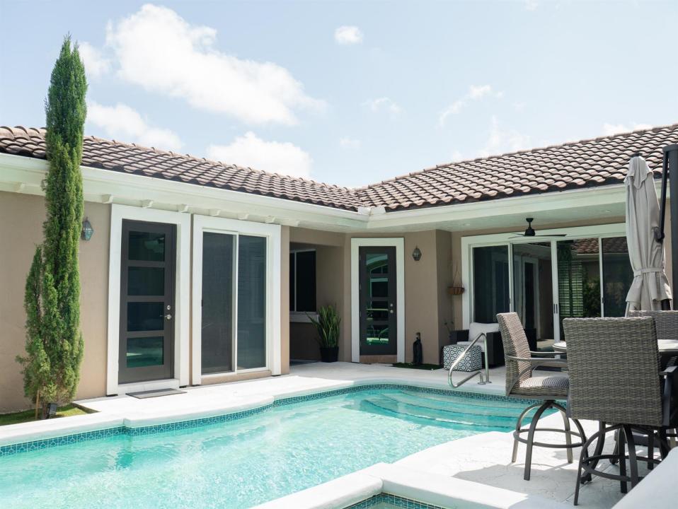 20710 NW 29th Avenue, Boca Raton, Florida 33434, USA