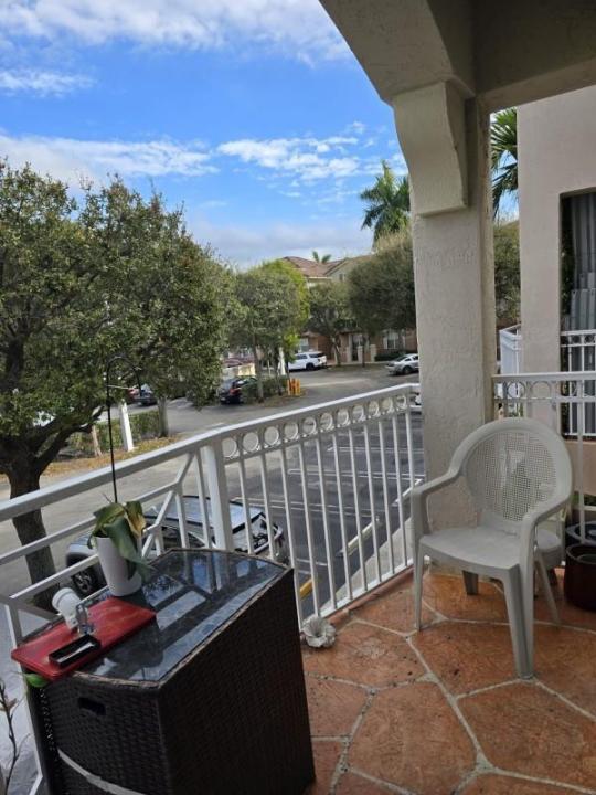 8930 W Flagler Street 221, Miami, Floride 33174, États-Unis