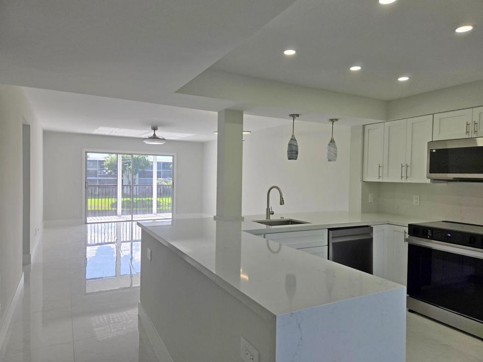 14310 Strathmore Lane 305, Delray Beach, Floride 33446, États-Unis
