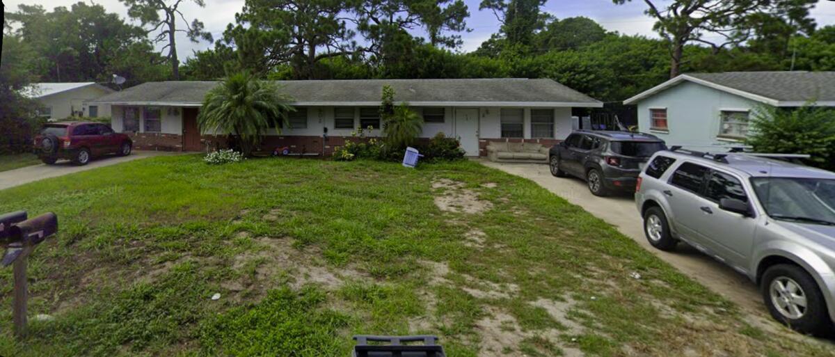 902 N Lake Drive, Fort Pierce, Florida 34982, USA
