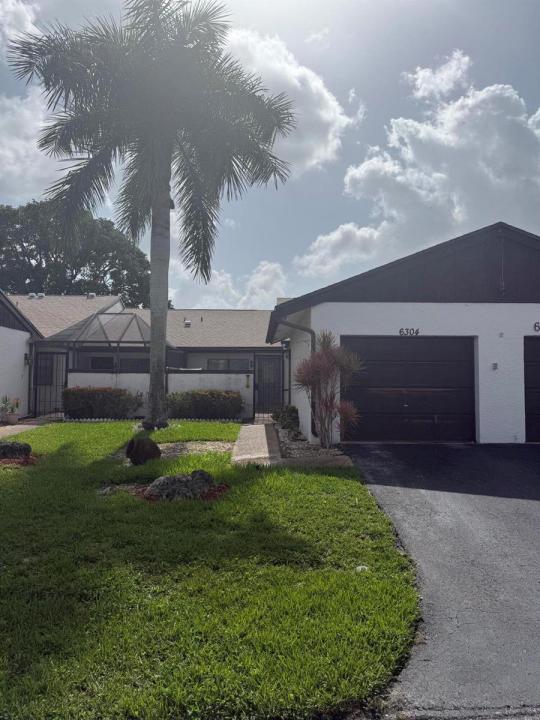 6304 Wedgewood Terrace B8, Tamarac, Floride 33321, États-Unis