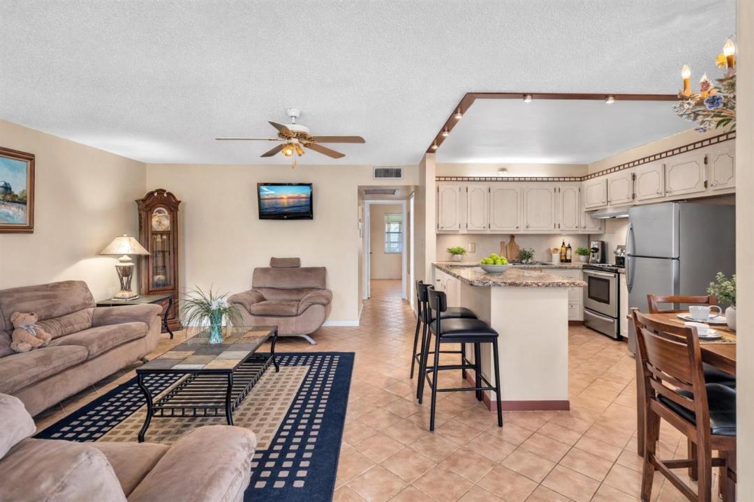 238 Ventnor Q 238, Deerfield Beach, Floride 33442, États-Unis
