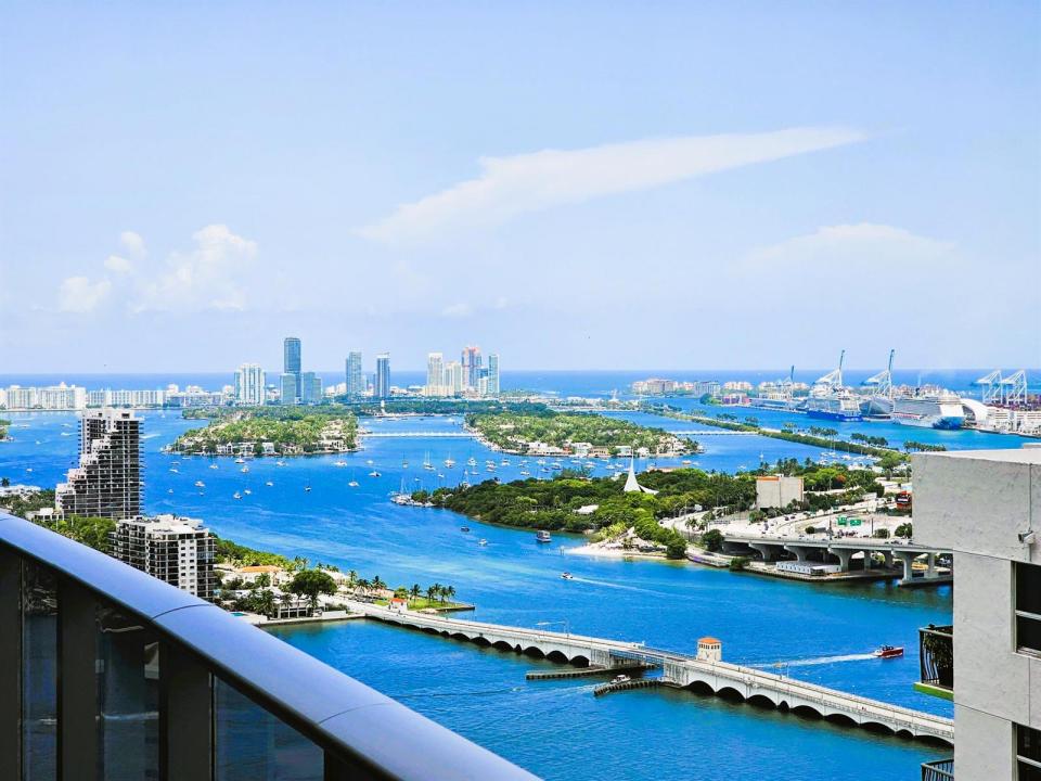 488 NE 18th Street Apt 3508, Miami, Florida 33132, Stati Uniti