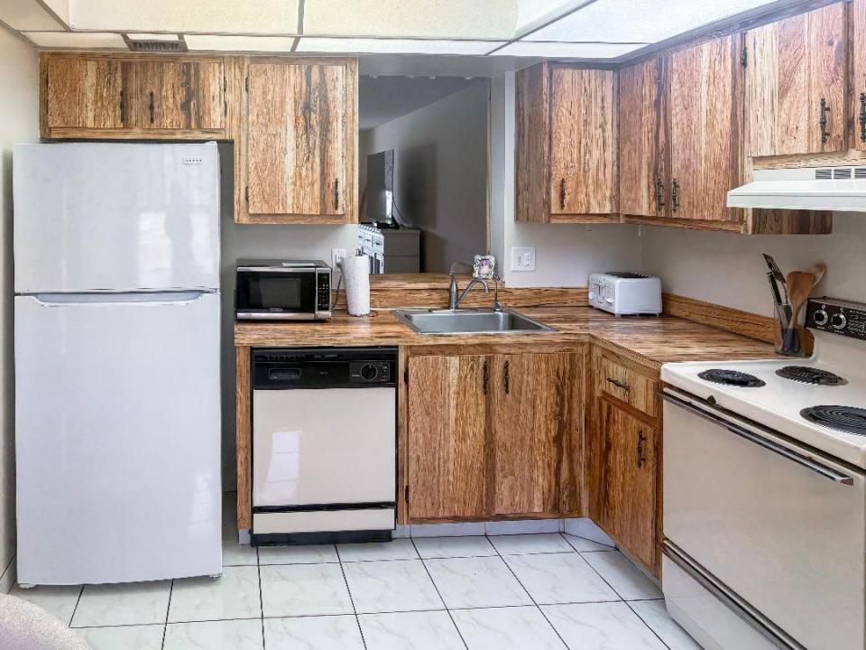 7561 NW 1st Street 207, Margate, Floride 33063, États-Unis