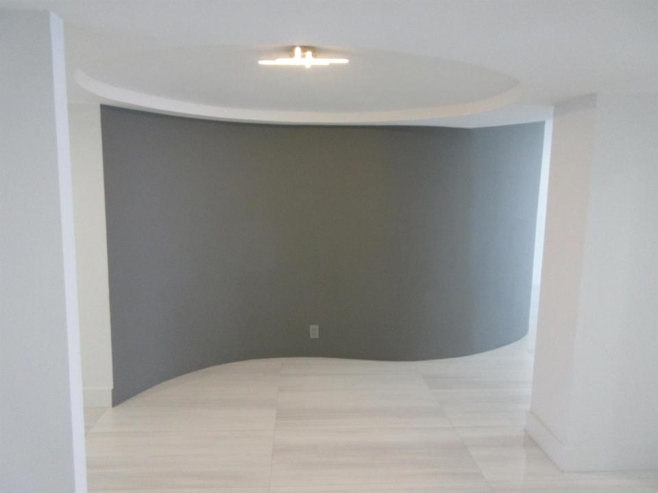 2200 S Ocean Lane 205, Fort Lauderdale, Florida 33316, USA