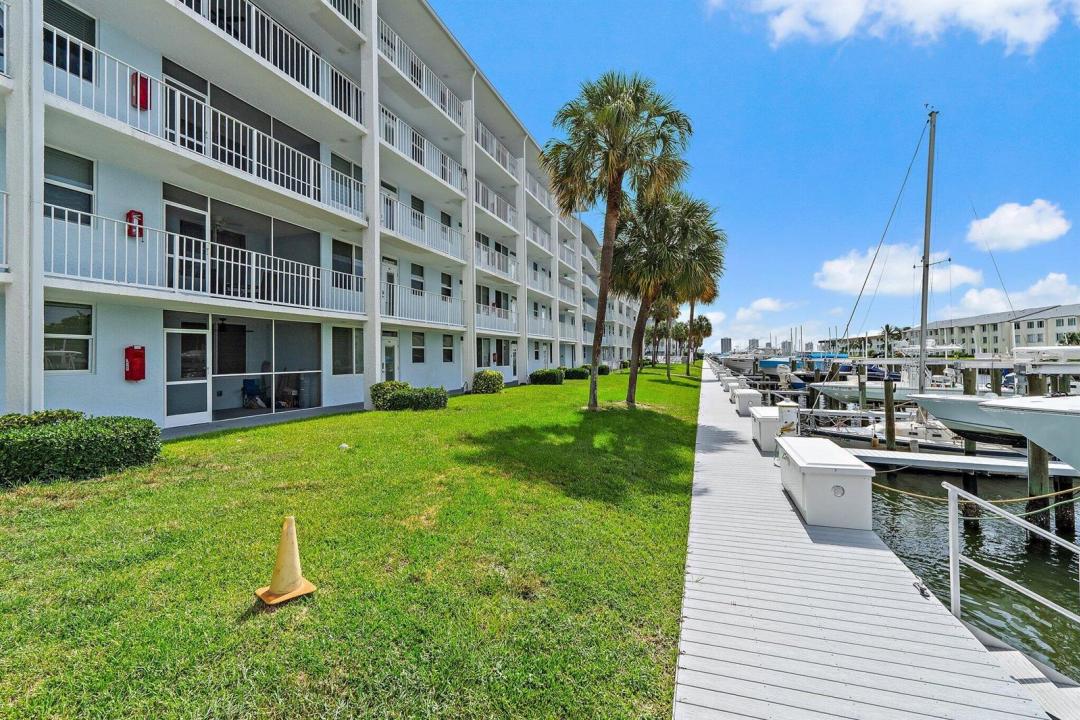 108 Paradise Harbour Boulevard 314, North Palm Beach, Florida 33408, Stati Uniti