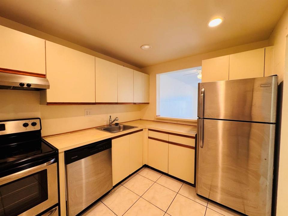 8025 S Colony Circle 203, Tamarac, Florida 33321, Stati Uniti