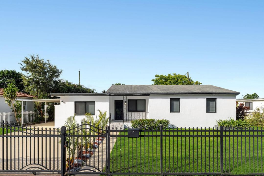 9001 NW 32nd Ct Road, Miami, Florida 33147, Stati Uniti