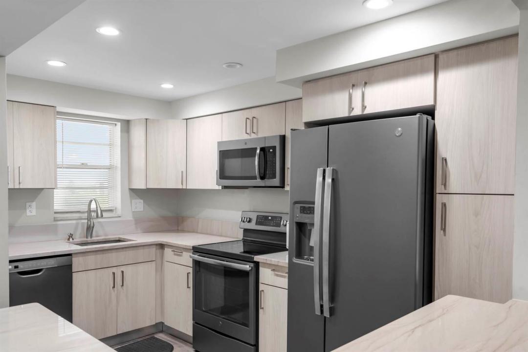 3150 W Rolling Hills Circle 704, Davie, Floride 33328, États-Unis
