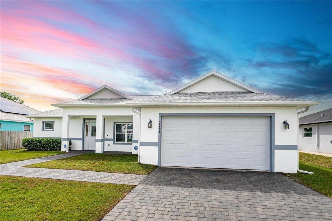 5362 NW Akbar Terrace, Port St. Lucie, Florida 34986, Stati Uniti