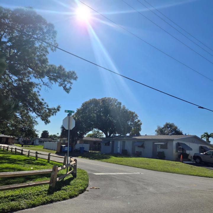 2850 SW 1st Street 4, Fort Lauderdale, Floryda 33312, USA