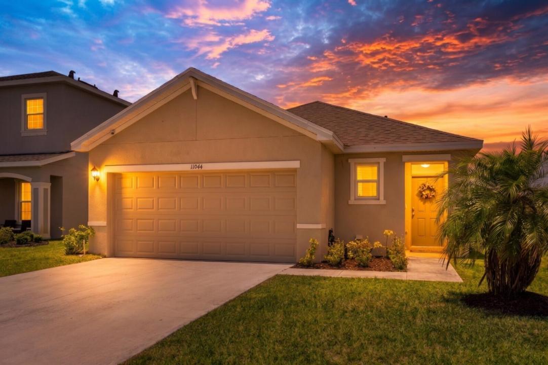 11044 SW Vasari Way, Port St. Lucie, Floride 34987, États-Unis