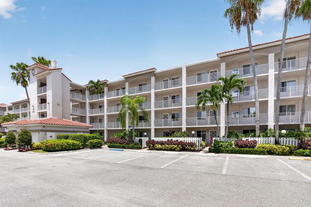 14111 Royal Vista Drive 207, Delray Beach, Floride 33484, États-Unis