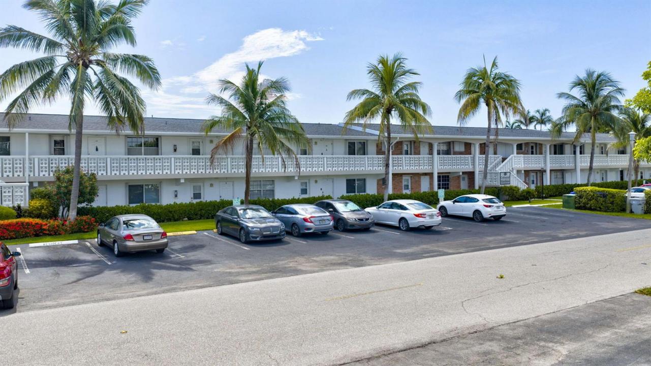 801 Pine Drive 12, Pompano Beach, Floride 33060, États-Unis