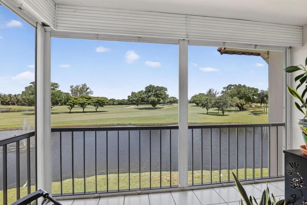 9923 S Hollybrook Lake Drive 305, Pembroke Pines, Floride 33025, États-Unis