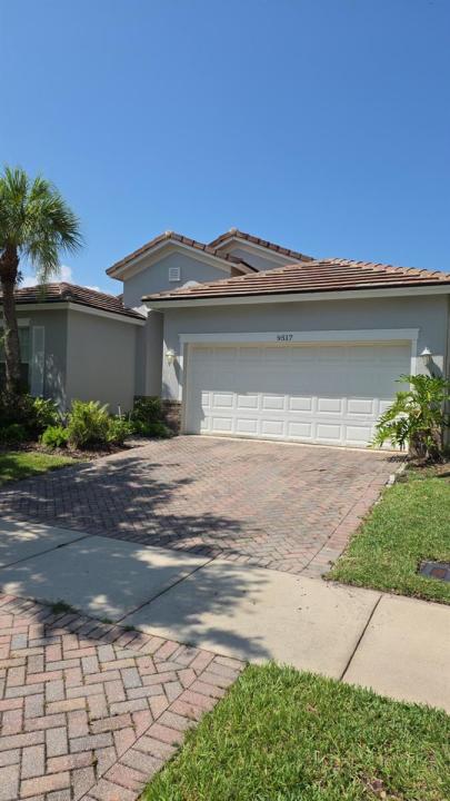 9517 SW Flowermound Circle, Port St. Lucie, Floride 34987, États-Unis