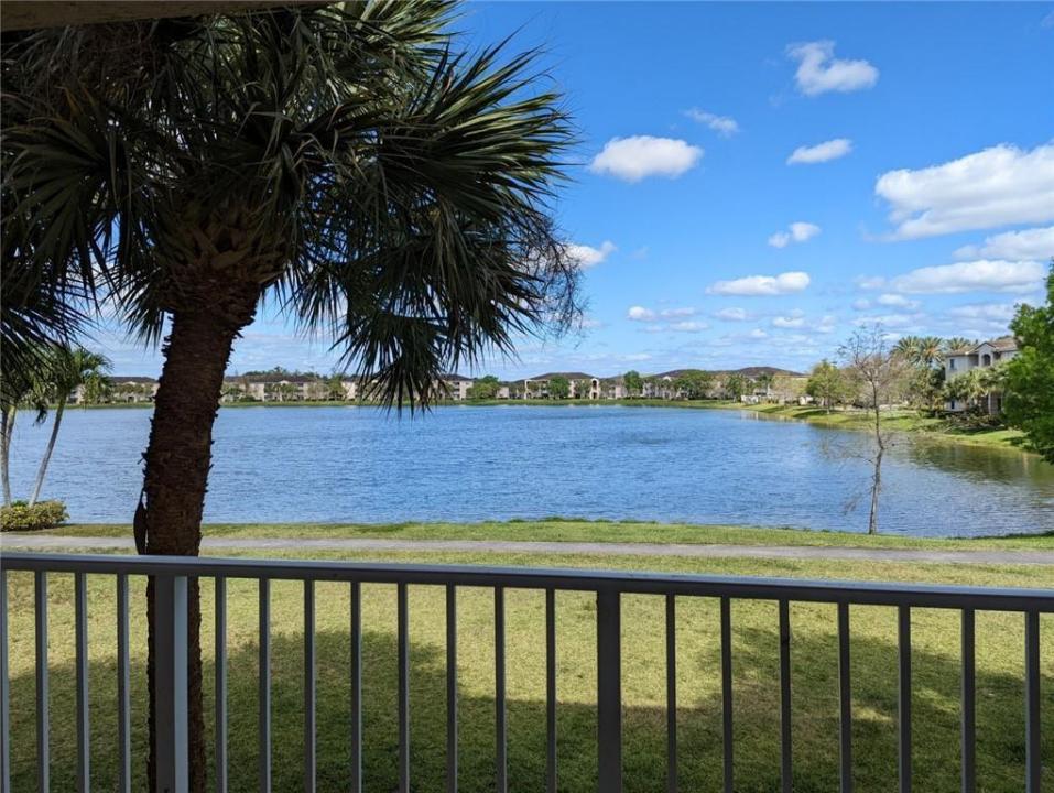 5011 Wiles Road 208, Coconut Creek, Floride 33073, États-Unis