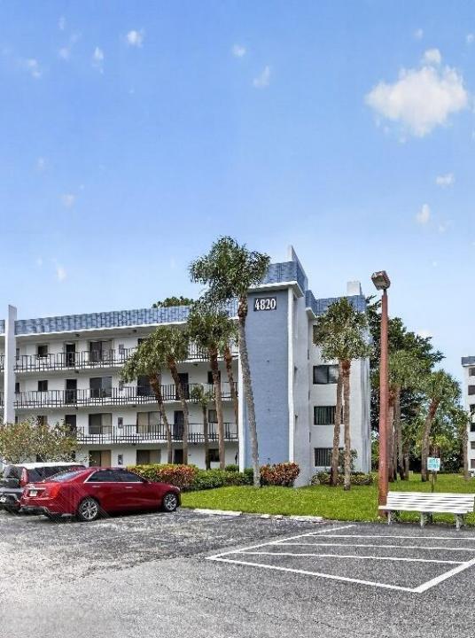 4820 Lucerne Lakes W Boulevard 402, Lake Worth, Flórida 33467, Estados Unidos