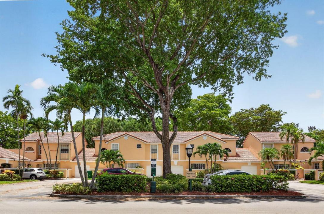 11451 Lakeview Drive 3a, Coral Springs, Floride 33071, États-Unis