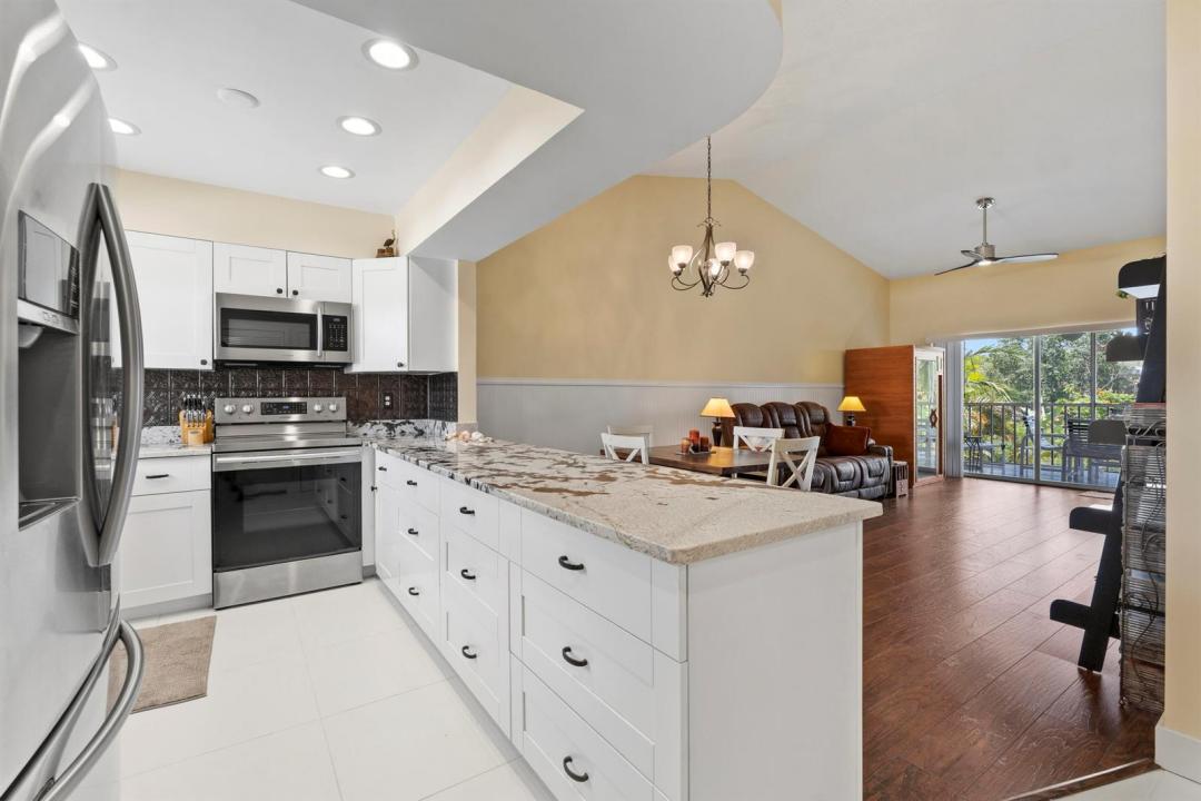 2950 SE Ocean Boulevard 119-6, Stuart, Floride 34996, États-Unis