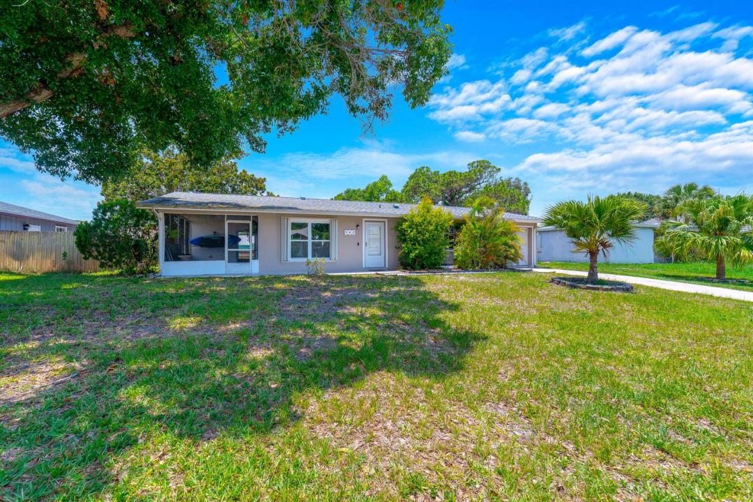 542 Saunders Street, Sebastian, Floride 32958, États-Unis