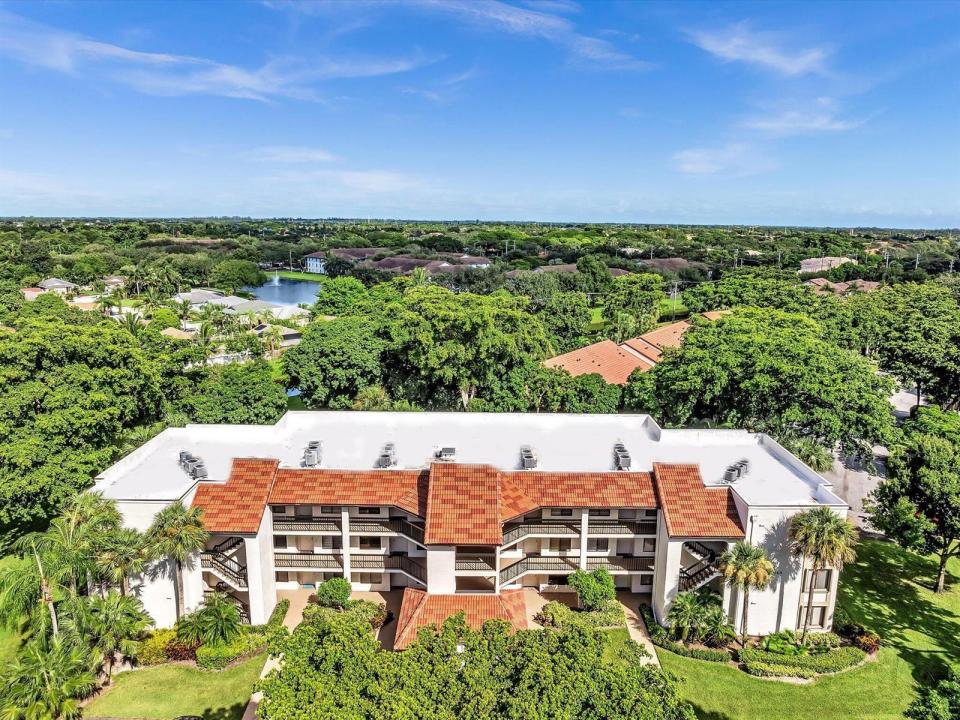 10143 Mangrove Drive 203, Boynton Beach, Florida 33437, Stati Uniti