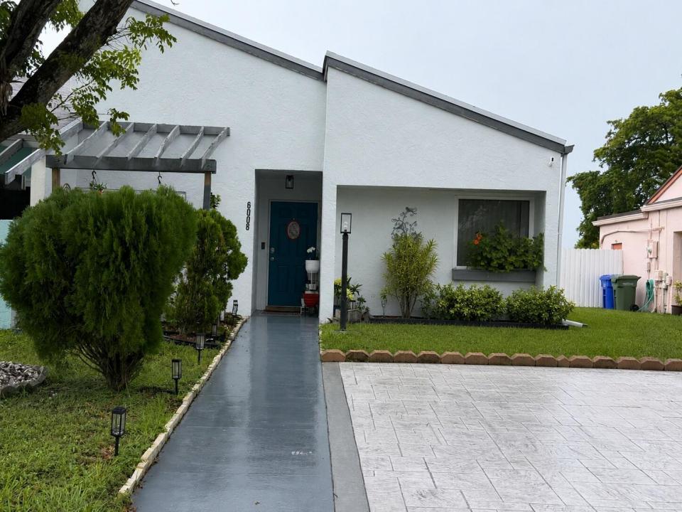 6008 NW 1st Street, Margate, Floride 33063, États-Unis