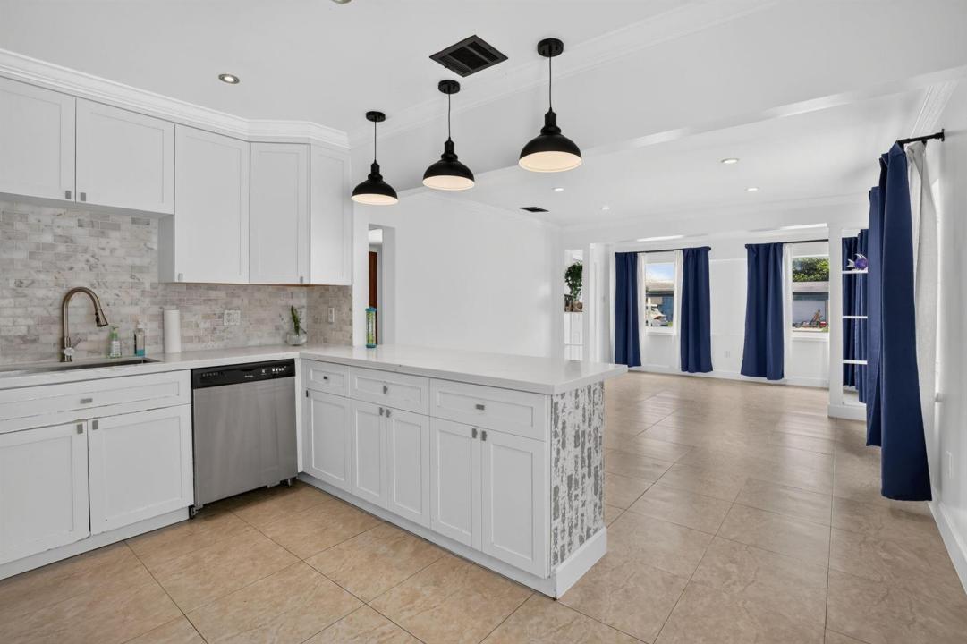 2427 Harding Street, Hollywood, Florida 33020, Stati Uniti