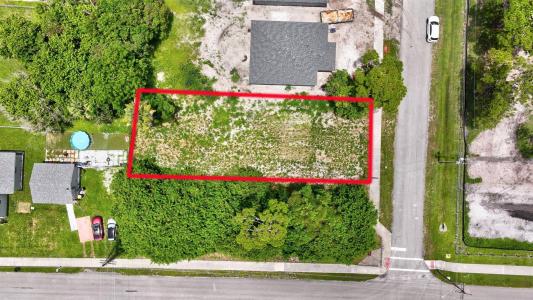 5684 SE 45th SE Avenue, Stuart, フロリダ 34997, アメリカ合衆国