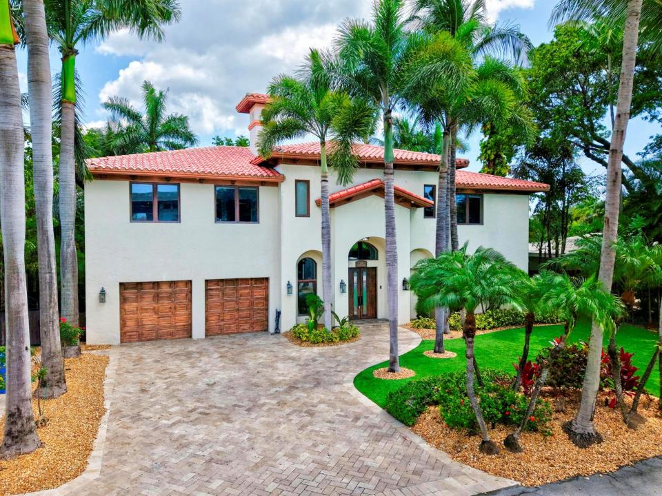2719 NE 19th Street, Fort Lauderdale, Florida 33305, USA