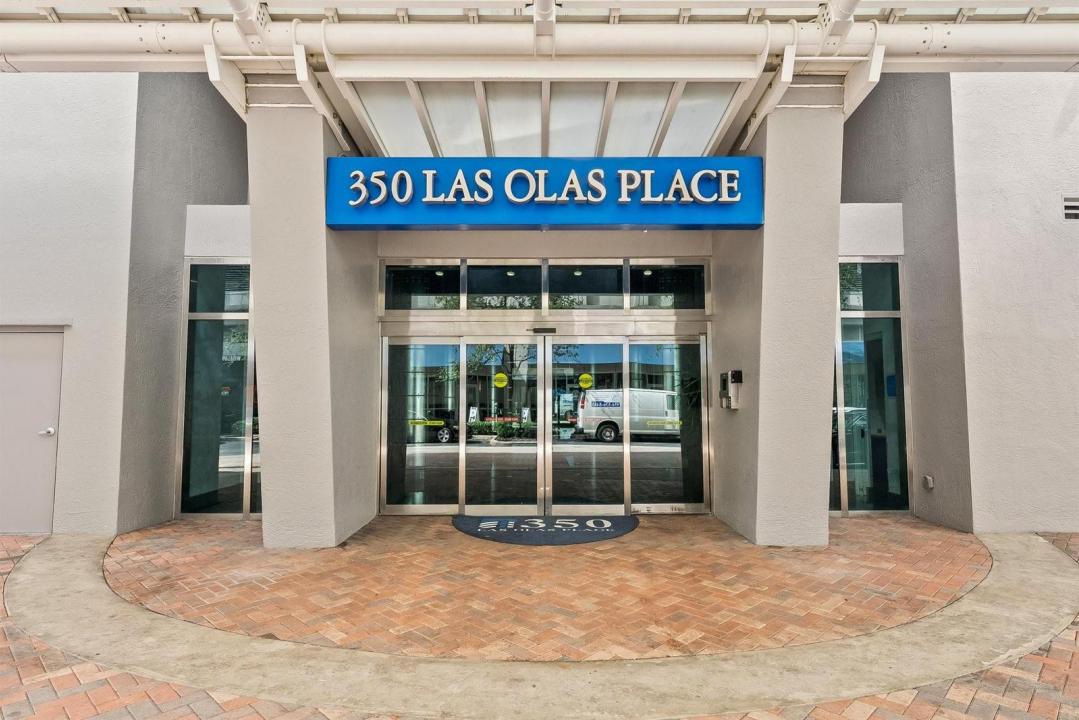 350 SE 2nd Street 2960, Fort Lauderdale, Florida 33301, USA