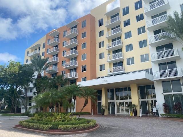 2775 NE 187TH Street 523, Aventura, Florida 33180, USA