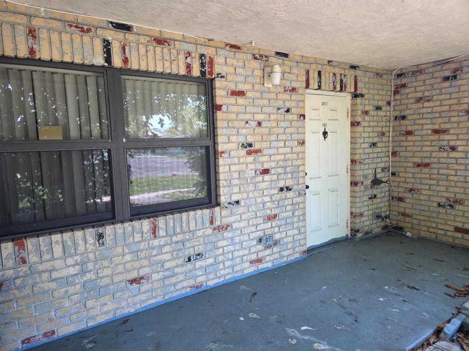 4917 Freedom Circle, Lake Worth, Florida 33461, USA