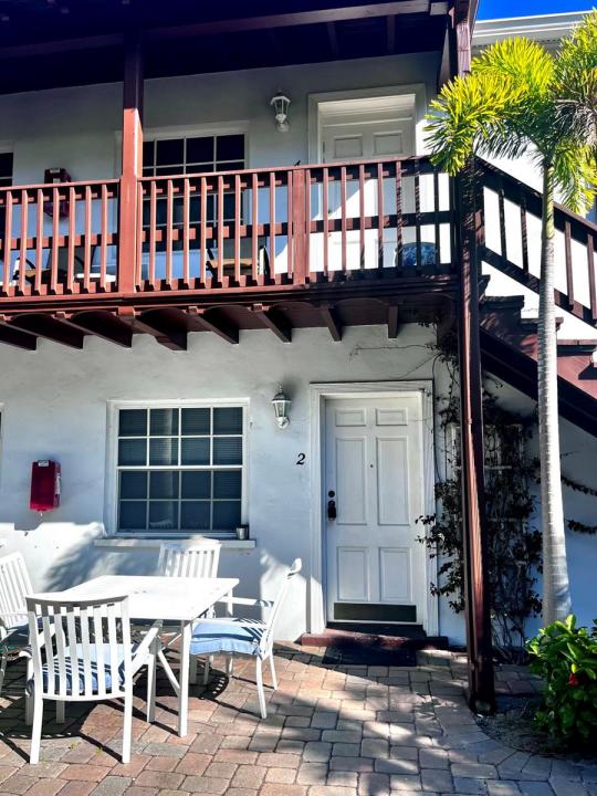 230 Conniston Road 4, West Palm Beach, Floride 33405, États-Unis