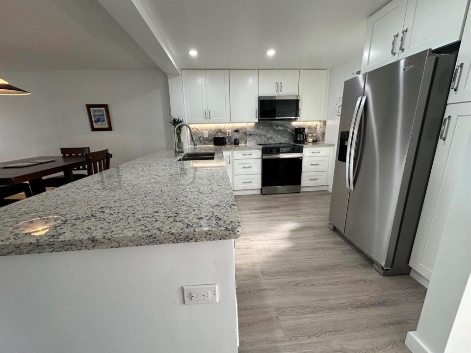 141 SE 3rd Avenue 203, Dania Beach, Florida 33004, Stati Uniti