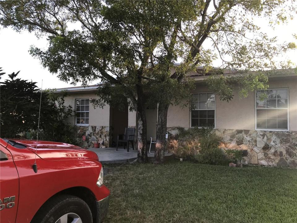 4641 SW 43rd Terrace 2, Dania Beach, Florida 33314, Stati Uniti