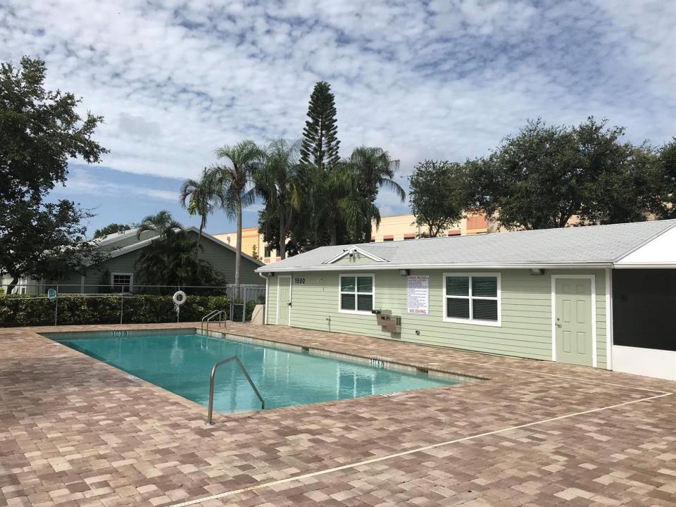 1534 ROYAL FOREST Court, Palm Springs, 플로리다 33406, 미국