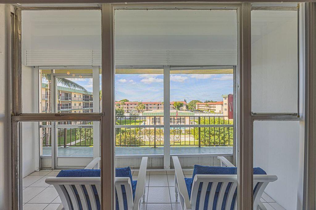 808 SE 7th Street 305, Deerfield Beach, Floryda 33441, USA