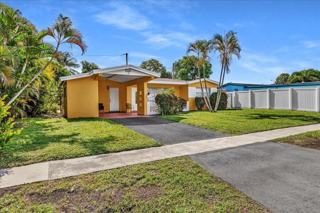 3560 NW 34th Way, Lauderdale Lakes, Floride 33309, États-Unis