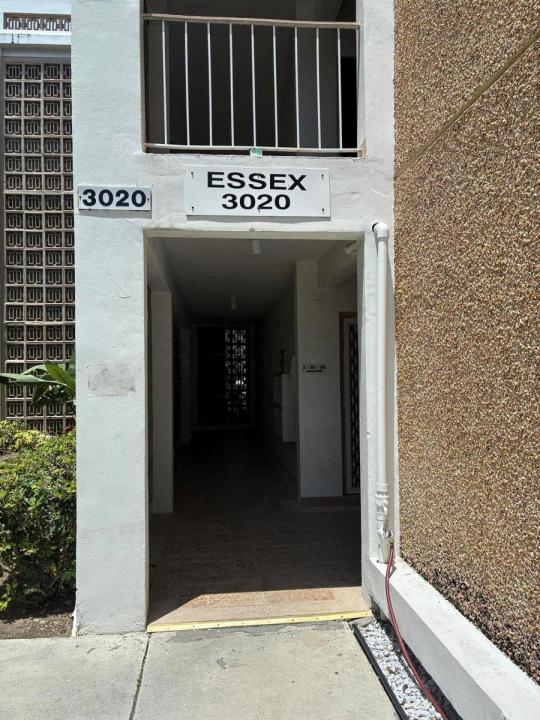 3020 NE 16th Avenue 102, Oakland Park, Floride 33334, États-Unis
