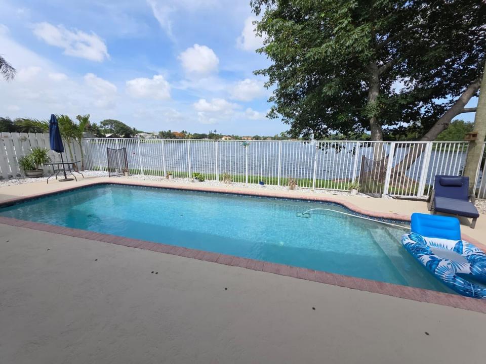 5220 NW 53rd Avenue, Coconut Creek, Florida 33073