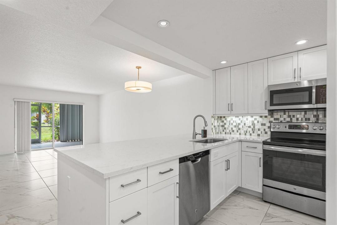3090 Holiday Springs Boulevard Unit 109, Margate, Flórida 33063, Estados Unidos