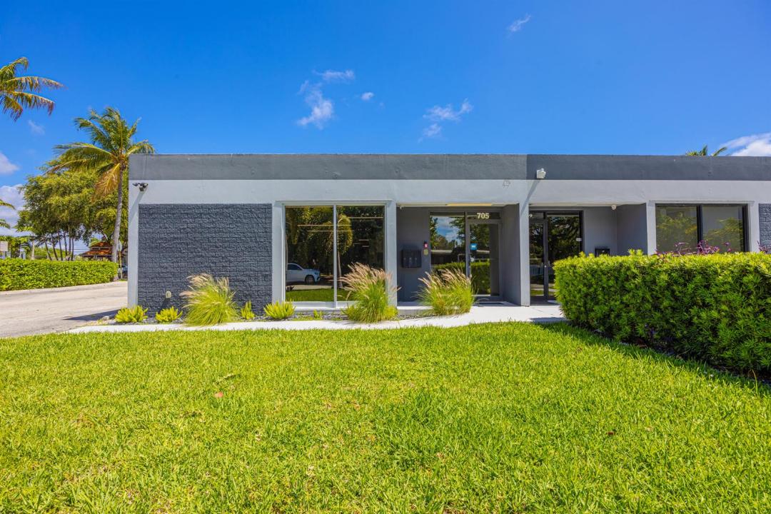 705 Bond Way, Delray Beach, Florida 33483, Stati Uniti