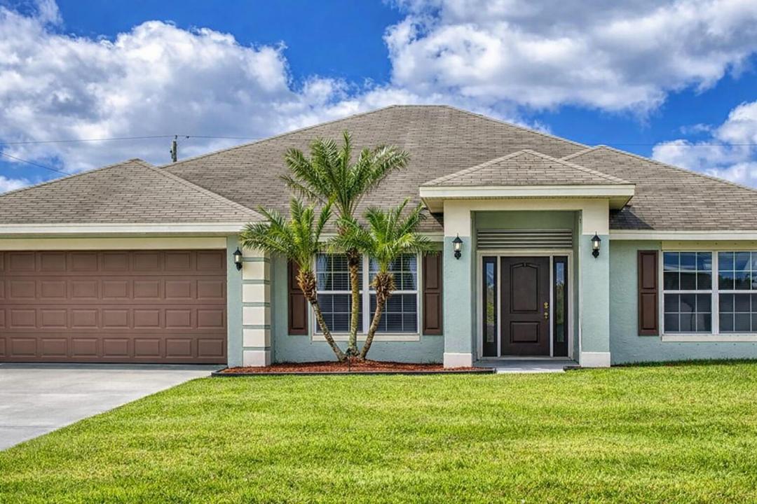2256 SW Franklin Street, Port St. Lucie, Floride 34953, États-Unis