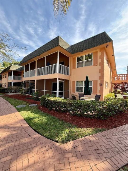 760 SE 2nd Avenue D112, Deerfield Beach, Floride 33441, États-Unis