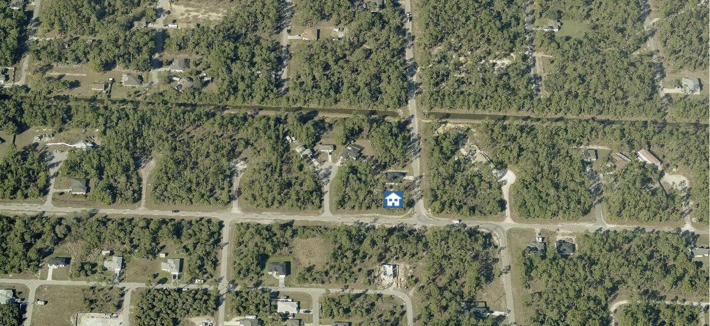 107 Moore Avenue, Lehigh Acres, Floride 33936, États-Unis