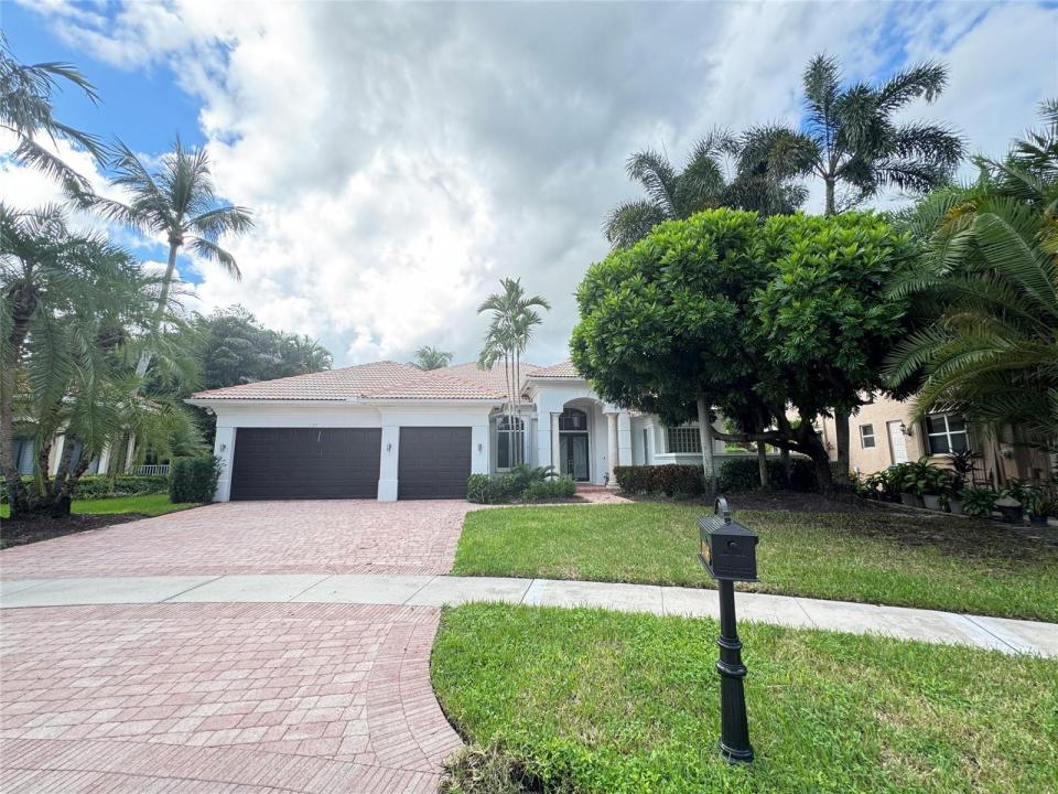 11165 Whitehawk Street, Plantation, Florida 33324, Stati Uniti