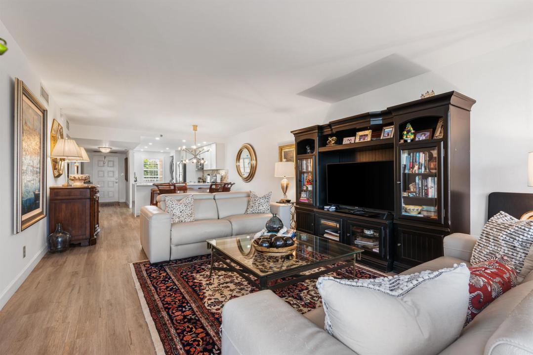 3499 Oaks Way 407, Pompano Beach, Flórida 33069, Estados Unidos
